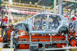 GDP quý II tăng 8,39%, 6 tháng đạt 8,18%