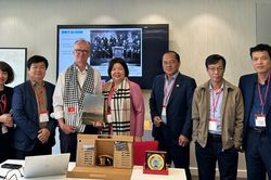 Liên minh HTX Việt Nam học hỏi mô hình phát triển bền vững từ 'cái nôi' hợp tác xã thế giới