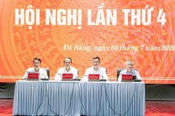 Đ&agrave; Nẵng quyết t&acirc;m tăng trưởng kinh tế từ 11% trở l&ecirc;n