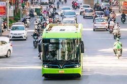 Hướng dẫn đi xe buýt miễn phí trong Vành đai 1