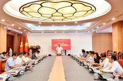 Đo&agrave;n kết, đổi mới, n&acirc;ng cao hiệu quả c&ocirc;ng t&aacute;c tham mưu