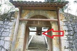 Người xưa nói: 'Một nhà hai cửa, cả của lẫn người đều lao đao', vì sao lại thế?