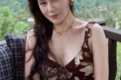 Bữa cơm giản dị của Phương Oanh gây tò mò vì chi tiết 'độc lạ'