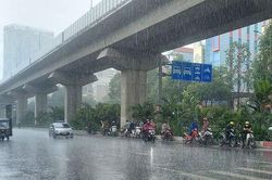 Hà Nội chủ động ứng phó mưa lớn, bão số 1