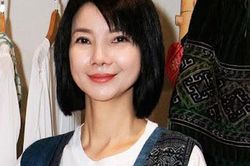 Siêu mẫu Hạ Vy có tin vui ở tuổi trung niên