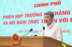 Thủ tướng: Sẽ cắt phân bổ vốn với bộ ngành, địa phương giải ngân chậm