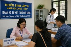 Hà Nội nhận hồ sơ tuyển bổ sung lớp 10 từ hôm nay: Phụ huynh cần chuẩn bị gì?