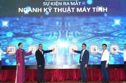 Đại học Huế ra mắt ngành Kỹ thuật máy tính, trao bằng cho 68 tân kỹ sư