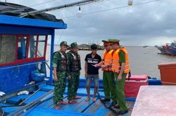 B&atilde;o số 1 đổ bộ Quảng Ninh, cảnh b&aacute;o nguy cơ rất cao lũ qu&eacute;t, sạt lở đất trong đ&ecirc;m