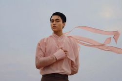 Mono ra mắt album 'Mỹ điệu ca'