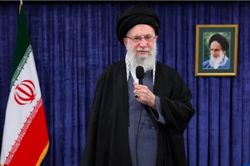 Dự kiến có hàng chục triệu người dự quốc tang lãnh tụ tối cao Iran