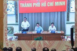 Chủ tịch UBND TPHCM nêu 3 giải pháp để thực hiện mục tiêu tăng trưởng 2 con số