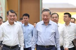 Tổng B&iacute; thư, Chủ tịch nước T&ocirc; L&acirc;m dự Hội nghị trực tuyến Ch&iacute;nh phủ với c&aacute;c địa phương