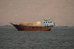 Iran thông báo bỏ hình thức thu phí qua eo biển Hormuz