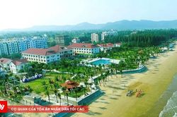 Chủ kh&aacute;ch sạn ở Thanh H&oacute;a xin lỗi sau vụ nữ quản l&yacute; tranh c&atilde;i với t&agrave;i xế