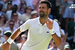 Djokovic san bằng kỷ lục của Federer ở Wimbledon