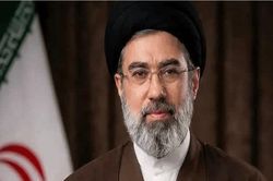 Lý do lãnh tụ tối cao Iran không dự tang lễ của cha