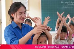 Gieo mầm tri thức, chắp cánh tuổi thơ nơi vùng biên
