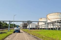 Xăng E10: Nguồn cung ổn định nhưng vẫn phụ thuộc lớn vào ethanol nhập khẩu