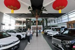 Khủng hoảng nhiên liệu làm bùng phát cơn sốt tranh mua xe điện Trung Quốc ở Nga