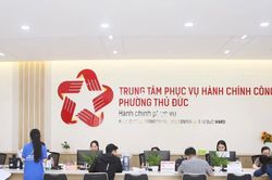 TPHCM lấy người dân và doanh nghiệp làm trung tâm phục vụ