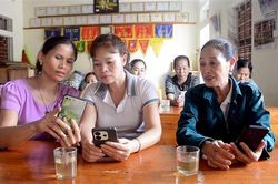 Thu hẹp khoảng cách số cho phụ nữ dân tộc thiểu số