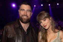 Taylor Swift và Travis Kelce gây bất ngờ khi không có phù dâu, phù rể trong lễ cưới