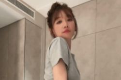 Hari Won g&acirc;y x&ocirc;n xao khi trở lại nghề cũ