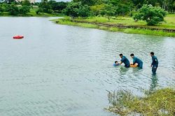 Thực tập phương án CNCH tai nạn đuối nước tại hồ Công viên xã Đak Pơ