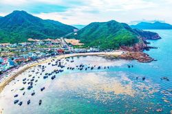 Khai thác 'mỏ vàng' văn hóa, đưa du lịch cất cánh