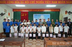 Sôi nổi các hoạt động thanh niên tình nguyện tại xã Mẫu Sơn