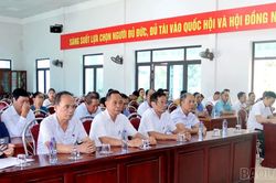 Phường &Acirc;u L&acirc;u v&agrave; Trung T&acirc;m khẩn trương ổn định tổ chức chi bộ sau sắp xếp, bảo đảm sự l&atilde;nh đạo li&ecirc;n tục ở cơ sở