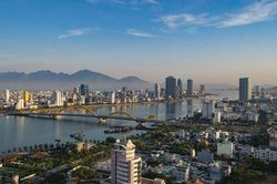 Đ&agrave; Nẵng dẫn đầu khu vực Nam Trung Bộ về tăng trưởng GRDP