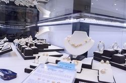 Chủ tịch PNJ Cao Thị Ngọc Dung gửi tâm thư, xin lỗi khách hàng và cổ đông