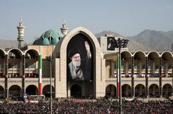 Iran tổ chức quốc tang cố lãnh tụ Tối cao