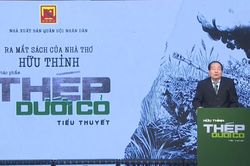 ‘Thép dưới cỏ’ - Khúc tráng ca về người lính tăng thiết giáp