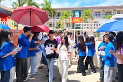 760 lượt thí sinh hoàn thành các môn thi chuyên tuyển sinh lớp 10 Trường THPT Chuyên năm học 2026 - 2027