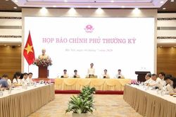 Th&aacute;o gỡ ngay c&aacute;c ''điểm nghẽn'' để th&uacute;c đẩy tăng trưởng &iacute;t nhất 10%
