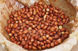 Người mắc 1 trong 5 bệnh này tuyệt đối không nên ăn lạc