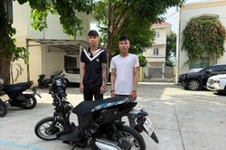 Bắt 2 gã 'đạo chích' chuyên cuỗm tài sản trong ô tô không khóa cửa