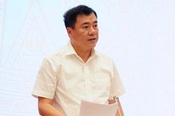 Giá xăng dầu giảm, hàng hóa vẫn 'bất động': Bộ Công Thương vào cuộc rà soát