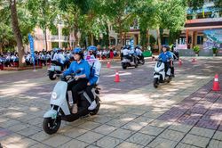 Quy định mới về xử phạt học sinh l&aacute;i xe: Hiểu đ&uacute;ng để chọn xe ph&ugrave; hợp