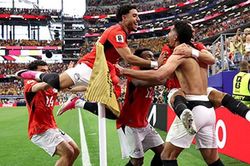 Thắng Australia ở loạt luân lưu nghẹt thở, Ai Cập lần đầu giành vé vào vòng 1/8 World Cup