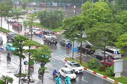 Bắc Bộ nhiều nơi mưa to, v&ugrave;ng ven biển về chiều c&oacute; gi&oacute; mạnh
