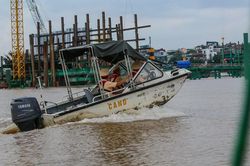 Bảo đảm an toàn tại các công trình trọng điểm trên sông Hồng