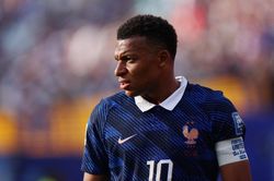 Mbappe vất vả giữa trận đấu bạo lực nhất World Cup 2026