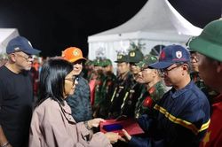 Việt Nam tiếp tục tìm kiếm nạn nhân động đất tại Venezuela