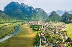Thúc đẩy xây dựng mô hình du lịch xanh tuần hoàn