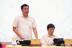 Không lợi dụng biến động xăng dầu để giữ giá bất hợp lý