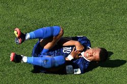 Khoảnh khắc Mbappe bị 'tấn công' trước khi ghi bàn thắng quyết định
